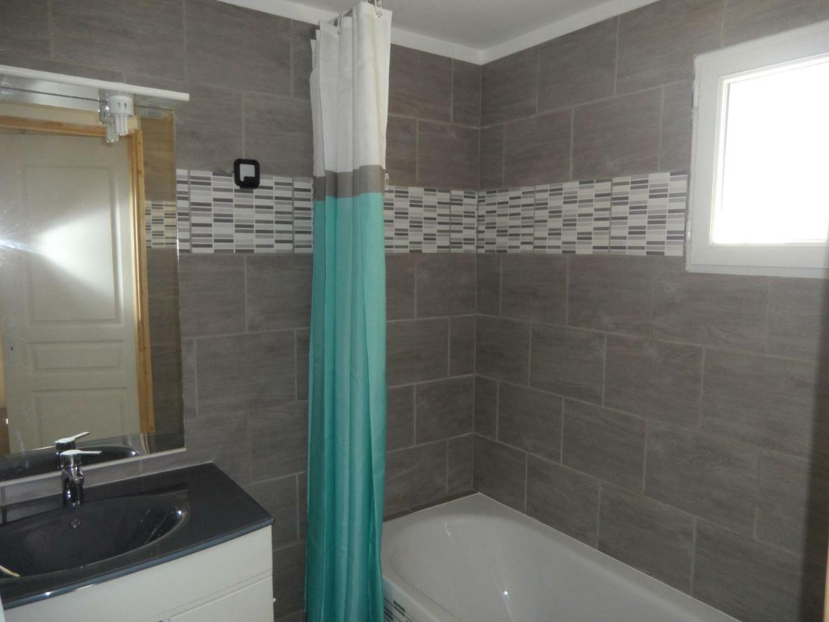 Apartamento Mas Vincent La Fare-les-Oliviers Exterior foto